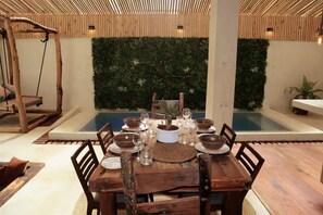 Dining - New Modern Villa, Close To Beach, Shops & Bars (Paje)