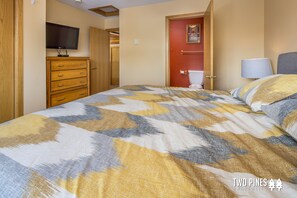 3 chambres, fer et planche à repasser, Wi-Fi, draps fournis