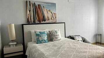 华丽单人房 | 免费 WiFi、床单