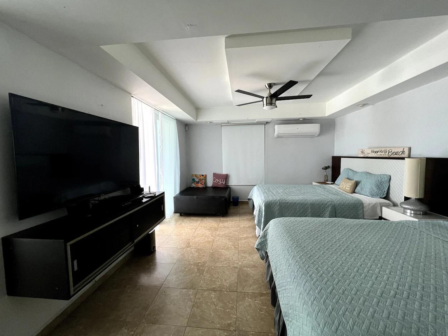 Executive Apartment | Free WiFi, bed sheets