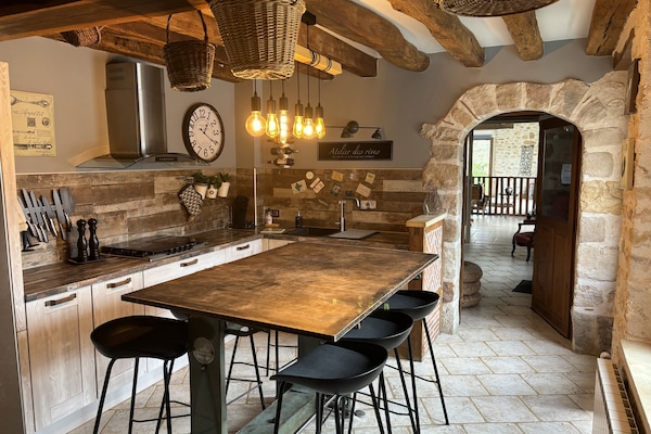 Une cuisine rustique pour faire de bons petits plats