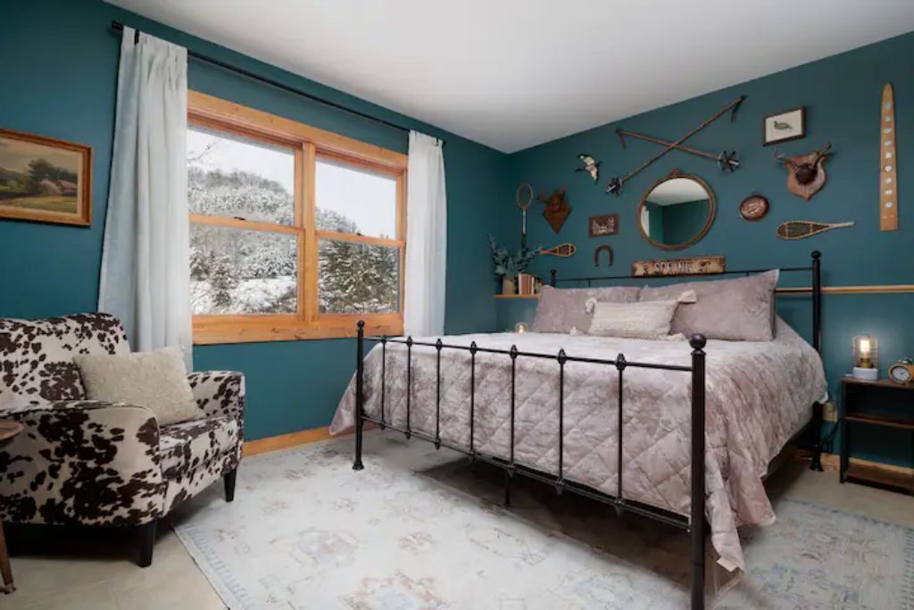 2 habitaciones, tabla de planchar con plancha y wifi gratis 