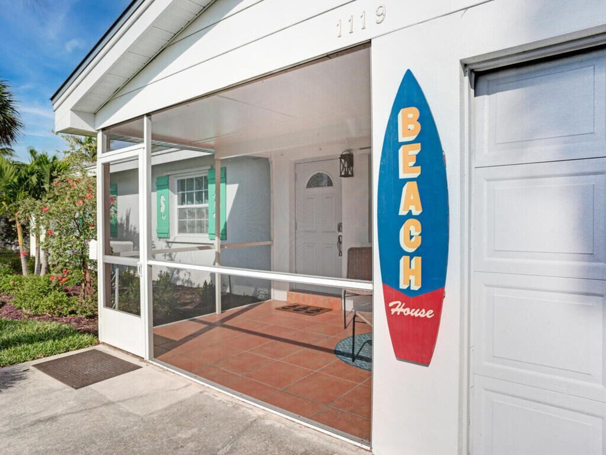 Photo 28 of Spacious 4 bed, 3 baths in highly desirable Lake Park.