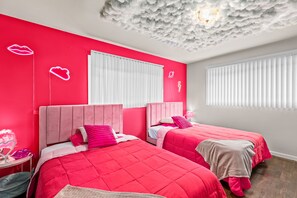 3 chambres, fer et planche Ă repasser, Wi-Fi, literie fournie