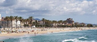 Costa Maresme 20 km BCN, Garden apartment & Private pool