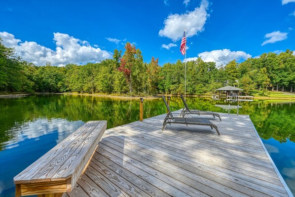 المنطقة المحيطة بالمنشأة