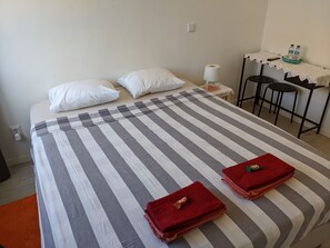 Standaard suite | 1 slaapkamer, een laptopwerkplek, gratis babybedden, gratis wifi