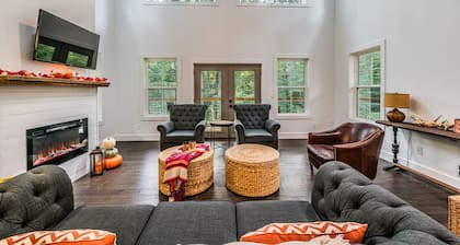 The Caldwell-MountainVibes at Barren River Lake