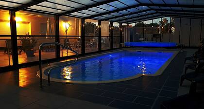 200m from the ocean, villa "Lupin" in residence with swimming pool . : Les Thalassiles