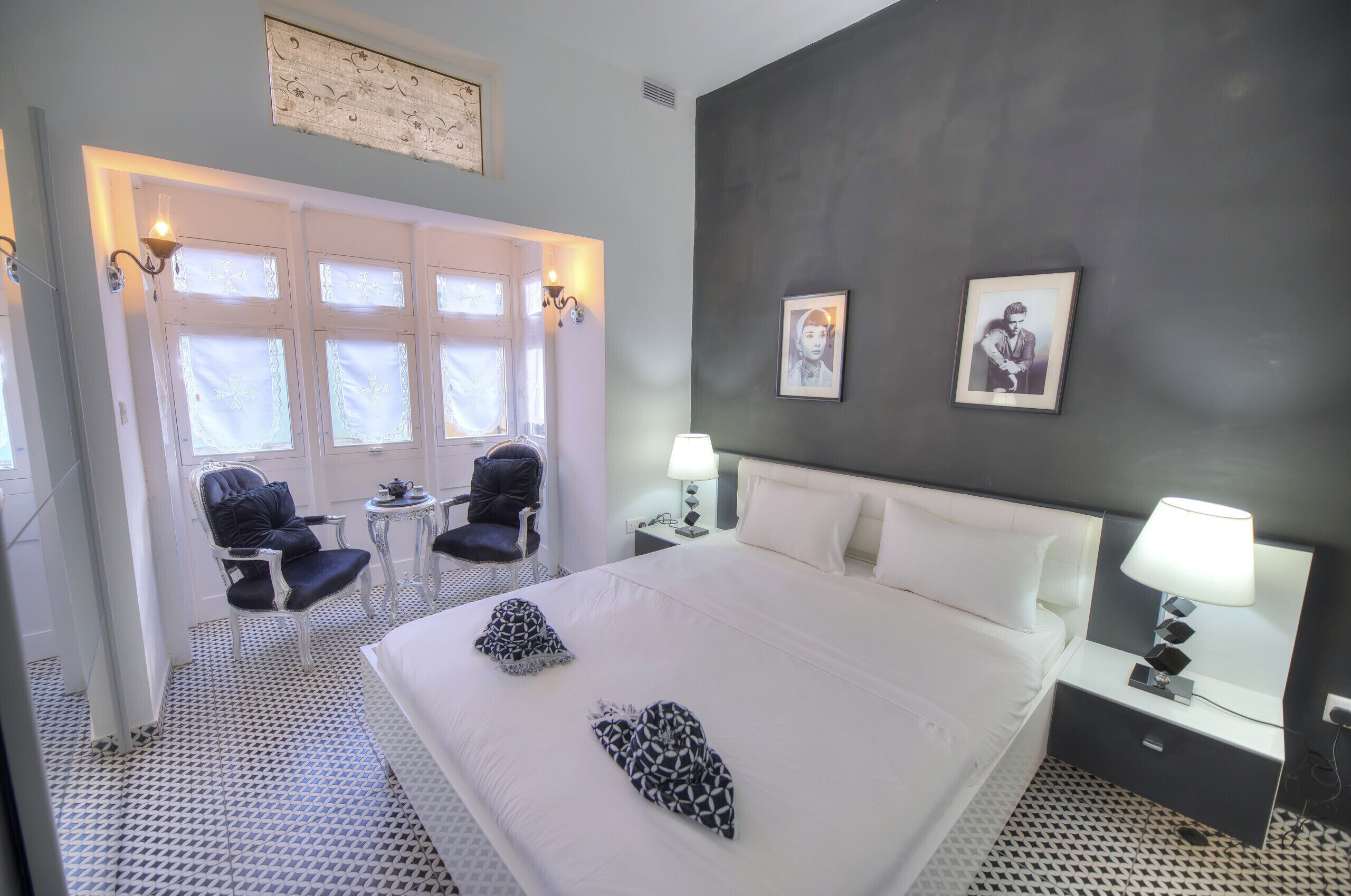 3 chambres, fer et planche à repasser, Wi-Fi gratuit, draps fournis