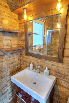 Bathtub, hair dryer, towels - Spectacular spacious house with sun terrace ILJU1-1 (Sliema)