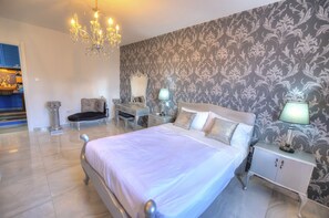 3 bedrooms, iron/ironing board, free WiFi, bed sheets - Spectacular spacious house with sun terrace ILJU1-1 (Sliema)