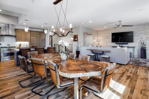 Gondola Vista 4 Bedroom Villa