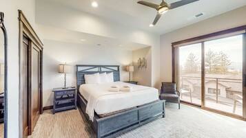 5 bedrooms, Internet, bed sheets