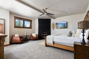 6 Schlafzimmer, Internetzugang, Bettwäsche