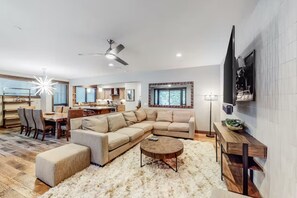 Kamin, Tischtennisplatte