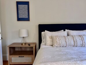 Desk, iron/ironing board, free WiFi, bed sheets