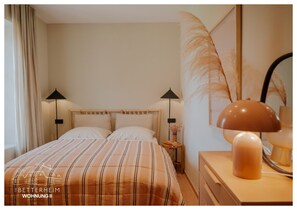 2 chambres, fer et planche à repasser, Wi-Fi gratuit, draps fournis