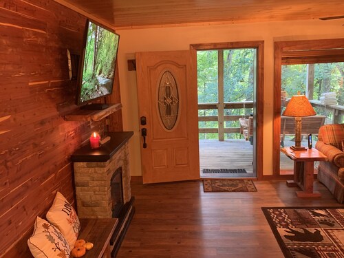 BEARADISE 1 - Five Min Walk To Downtown Banner Elk