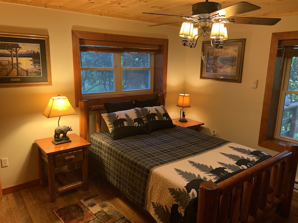 BEARADISE 1 Five Min Walk To Downtown Banner Elk Banner Elk Vrbo
