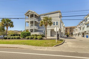 Exterior - Walk to Ocean: Myrtle Beach House w/ Hot Tub! (Myrtle Beach)