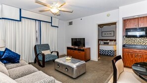 2 habitaciones, tabla de planchar con plancha, wifi y ropa de cama 