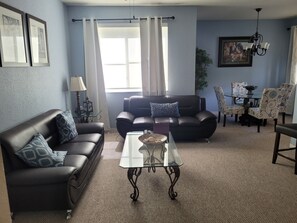 Smart-TV, peis og stereoanlegg