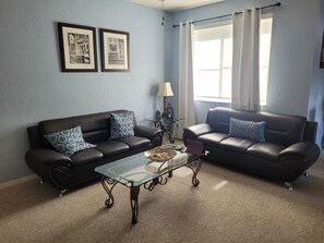 Smart-TV, peis og stereoanlegg