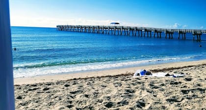 Resort Style Vacation Condo with keyless entry