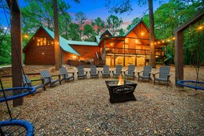 Property grounds - The Eastwood · Heated Pool! Ultimate Game Room: Skee-Ball, Arcade + Ping-Pong (Broken Bow)