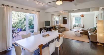 Bohemian Cottage in Del Mar