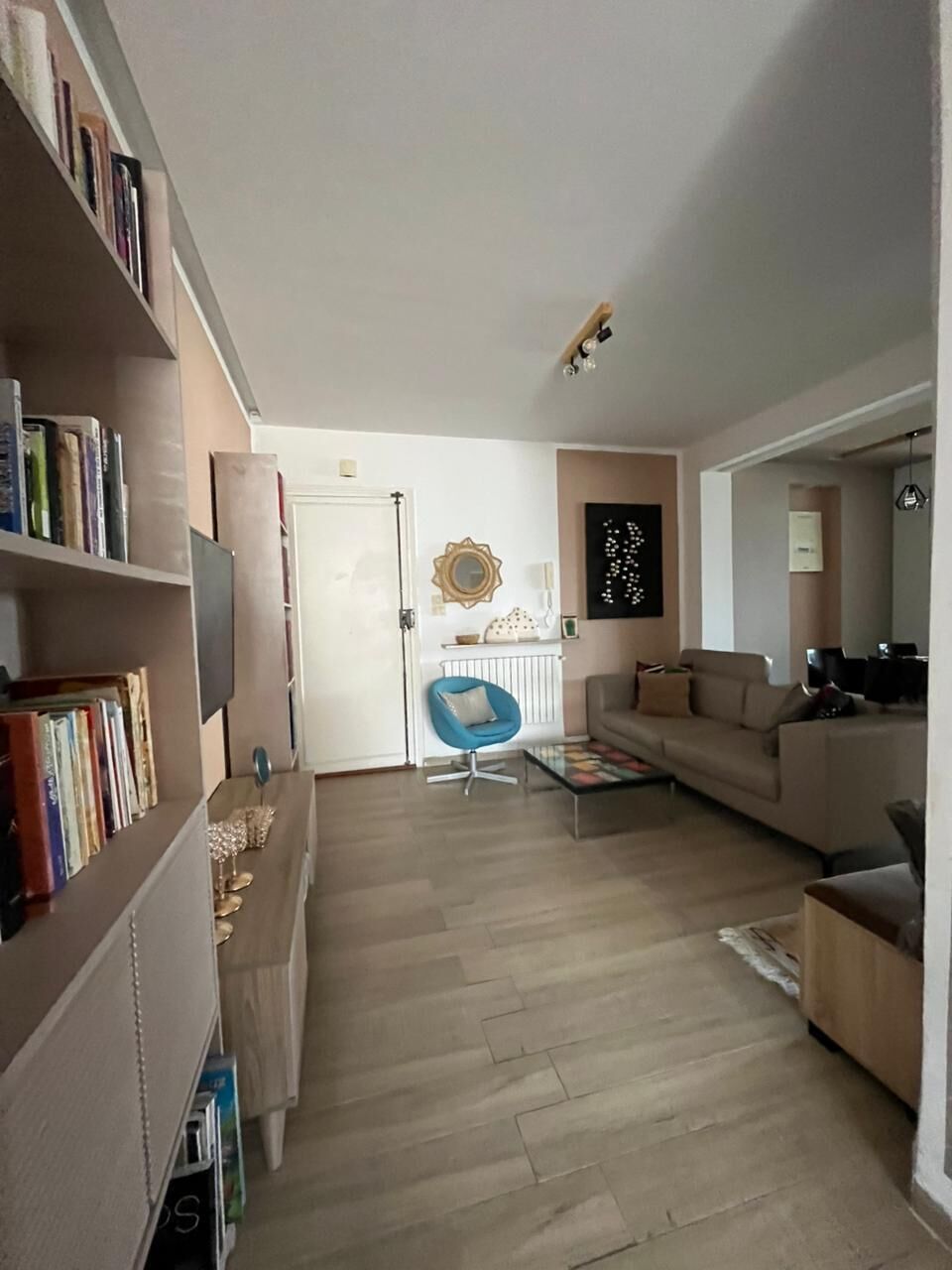 Smart-TV, Bücher