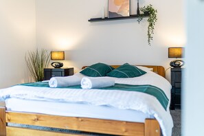 Casa conforto | 3 quartos, cortinas blackout, ferros/tábuas de passar roupa