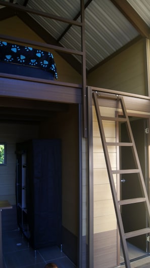 1 habitación y ropa de cama