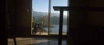 Rural cabin with spectacular view, 5 min from the lake. 25°..