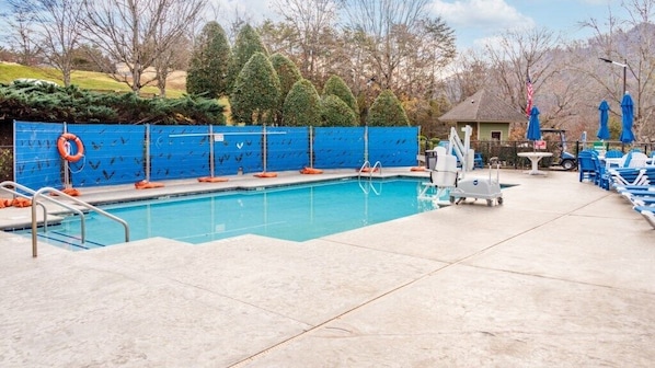 Indoor pool, outdoor pool