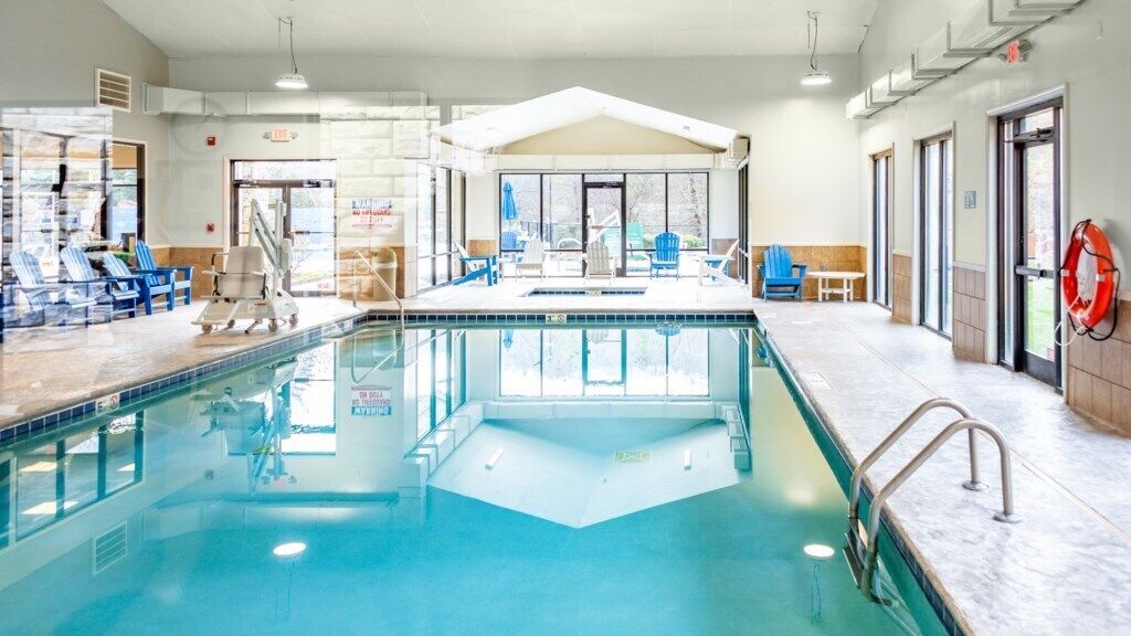 Indoor pool, outdoor pool