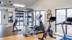Fitness facility - Pigeon Forge | Smoky Mountain Stay | Pool & Mountain Fun (Pigeon Forge)