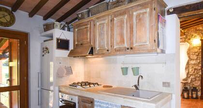 Stunning home in Monterotondo Marittimo