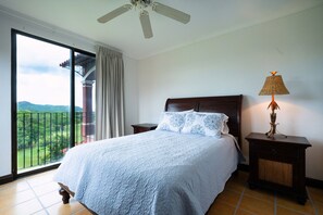 5 dormitorios, escritorio, wifi y ropa de cama