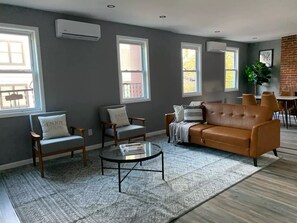 Interior - Spacious 2-Bedroom Apartment close to Manhattan #2 (Jersey City)