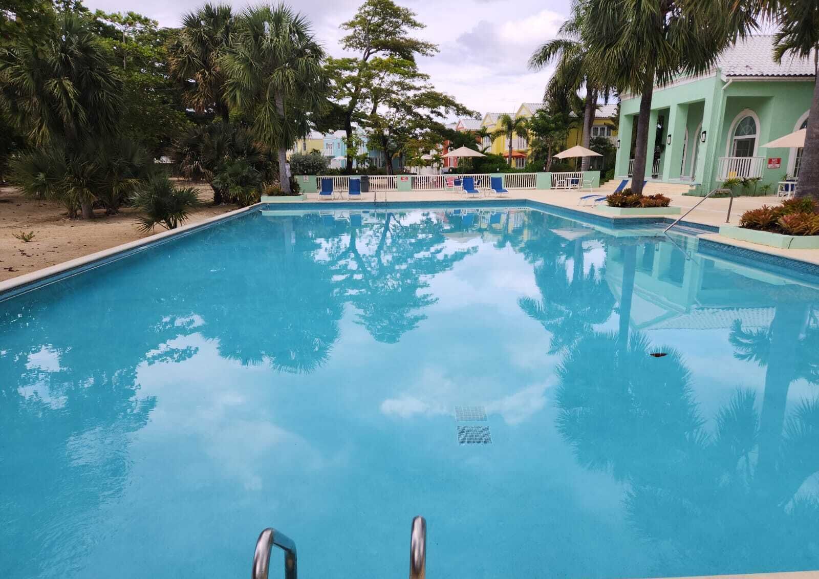 Piscine extérieure