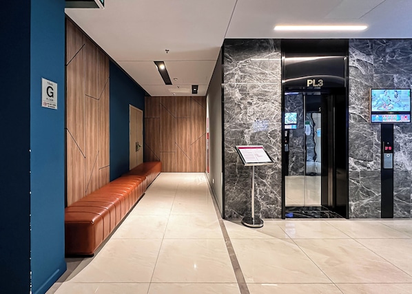 Elevator