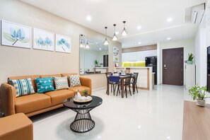 Apartment, 2 Bedrooms, Balcony - SOHO Residence & Hotel (Ho Chi Minh City)