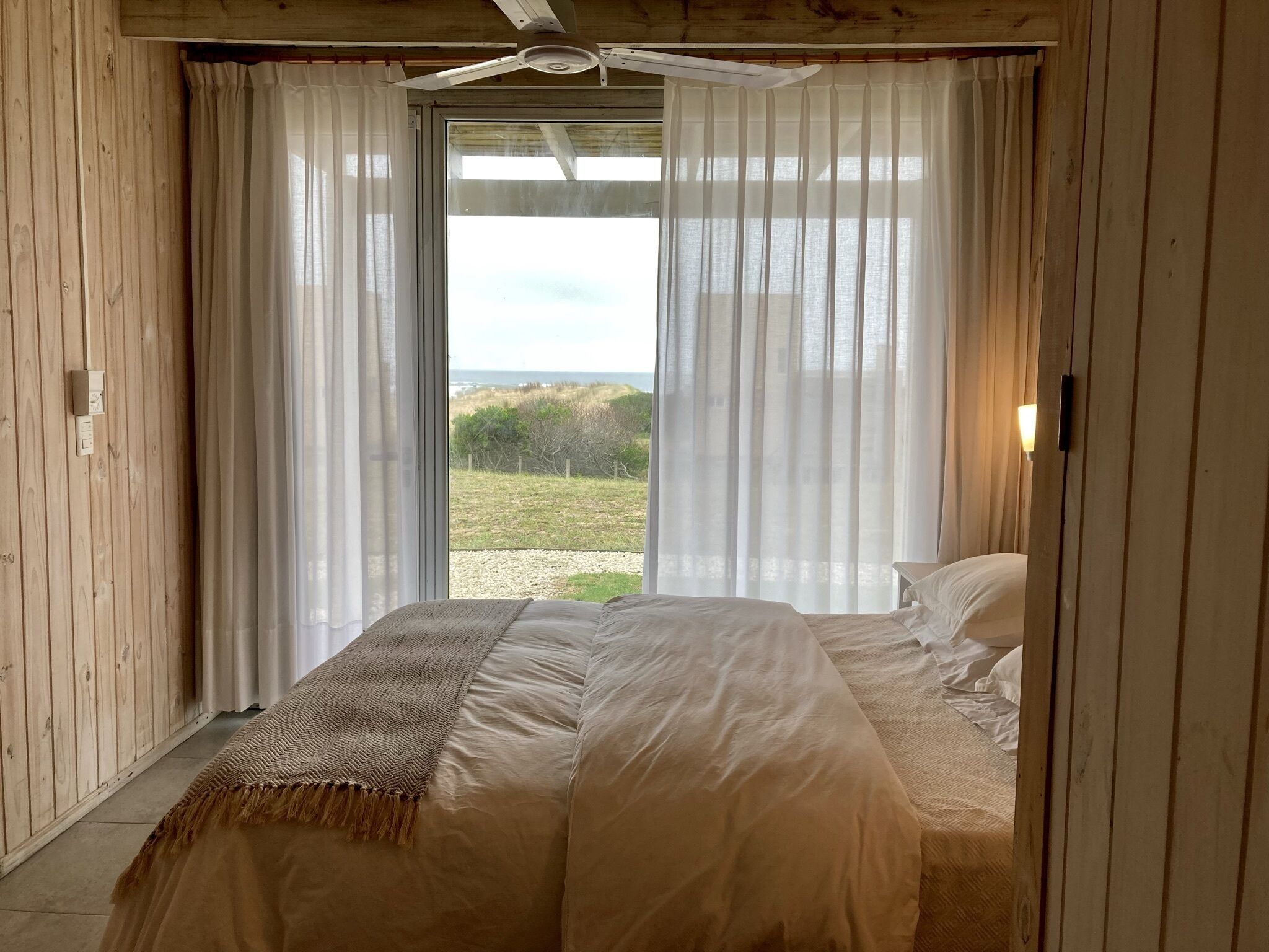 Cabin có thiết kế đặc sắc | 1 phòng ngủ, bộ đồ giường cao cấp, chăn bông, trang trí khác biệt 