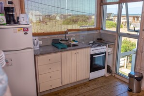 Cabana design | Cozinha privada | Micro-ondas, fogão, torradeira, liquidificador