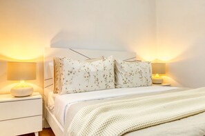 2 habitaciones, tabla de planchar con plancha y wifi gratis