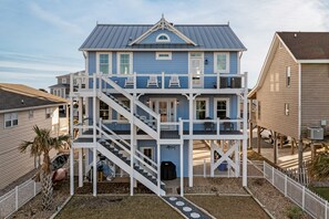 Exterior - NEW to PROACTIVE Vacations! "Water Views" is a NEWLY renovated 5 bedroom second row home, with pool! (Holden Beach)