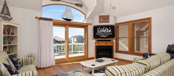 Seas The Day: Private Hot Tub, Amazing Sunsets