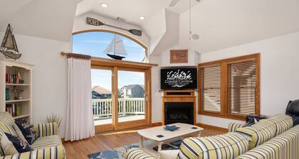 Seas The Day: Private Hot Tub, Amazing Sunsets